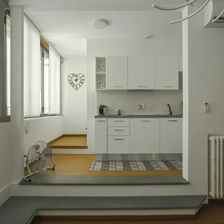 Domus Palanti Apartamento *